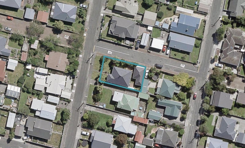 32 Tama Street, Alicetown, Lower Hutt - Carousel 1