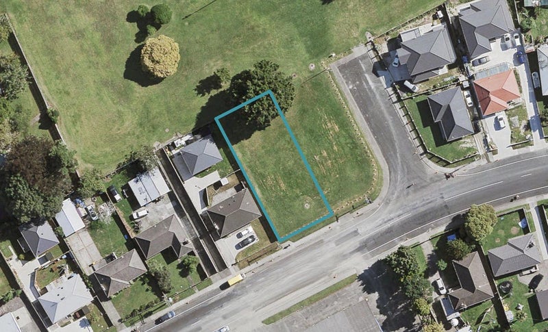 26 McAnnalley Street, Manurewa East, Auckland - Carousel 1