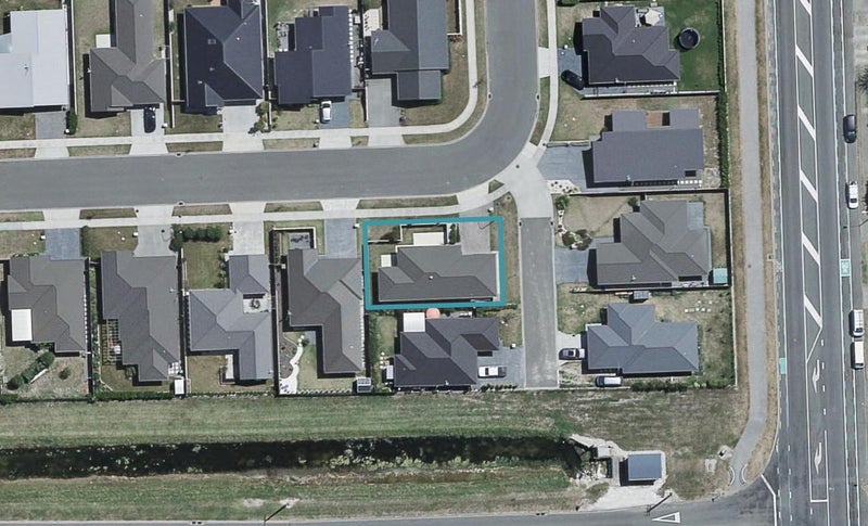 14 Drake Crescent, Awatoto, Napier - Carousel 1