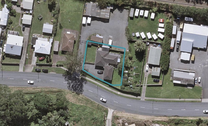 25A Atiawa Street, Glen Avon, New Plymouth - Carousel 1