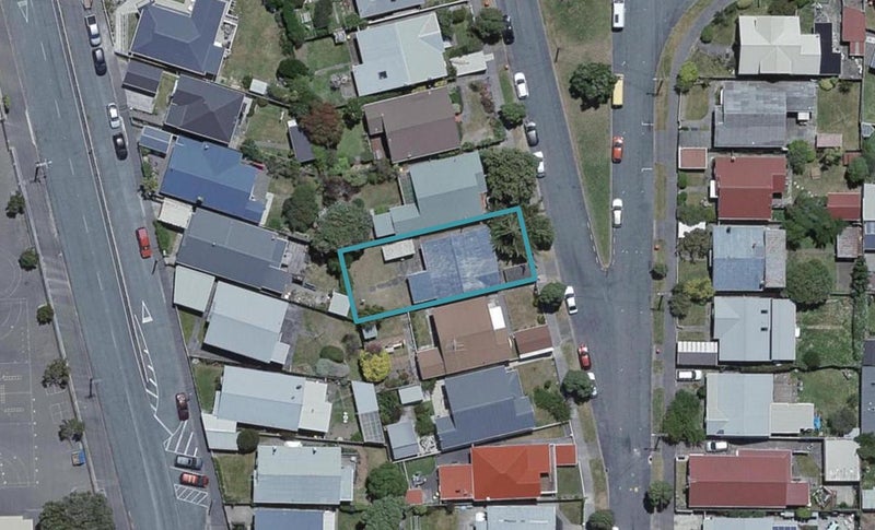 43 Palm Avenue, Lyall Bay, Wellington - Carousel 1