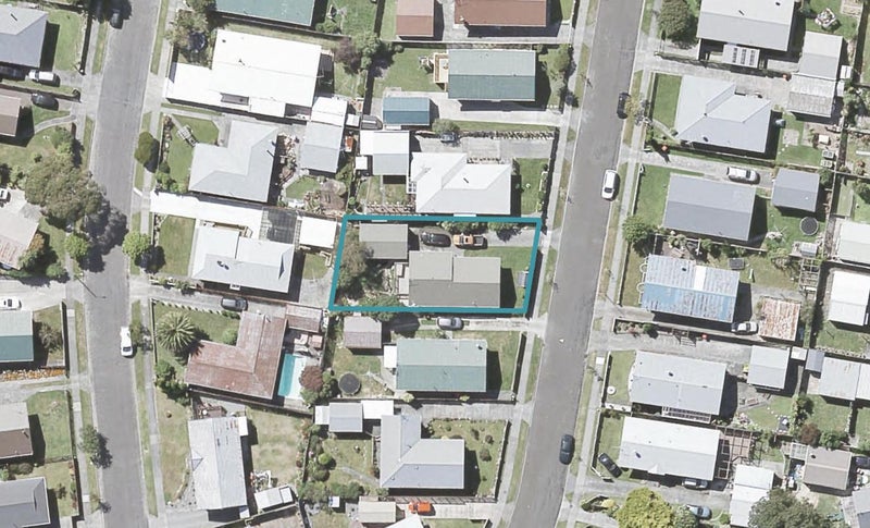 9 Belgrave Street, Wainuiomata, Lower Hutt - Carousel 1