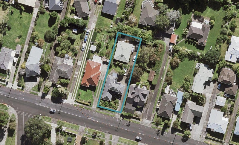 2/53 Raleigh Road, Northcote, Auckland - Carousel 1