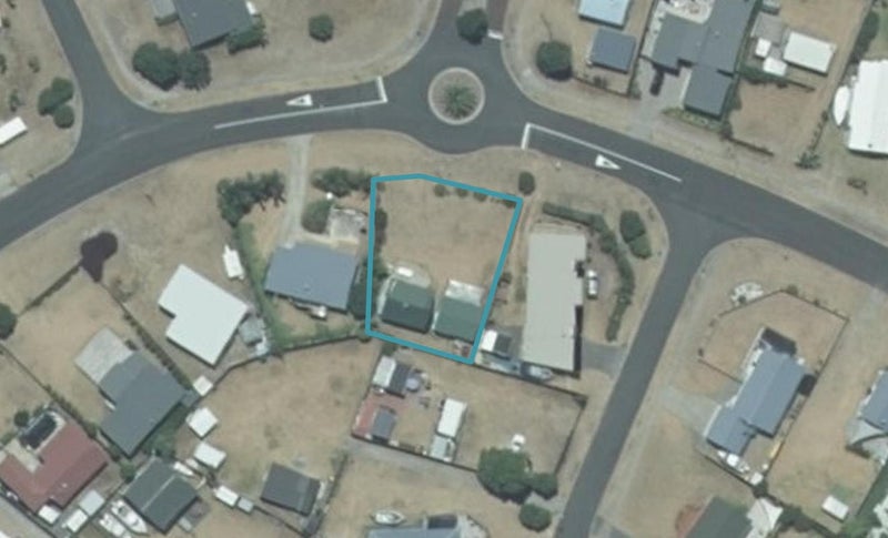 187 Kowhai Avenue, Matarangi, Whitianga - Carousel 1