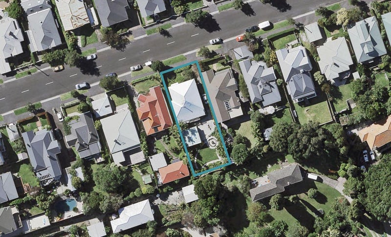 29 Allenby Avenue, Devonport, Auckland - Carousel 1