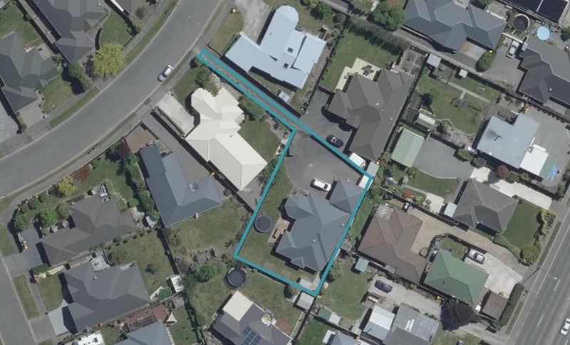 42 Rushmore Drive, Belfast, Christchurch - Carousel 1
