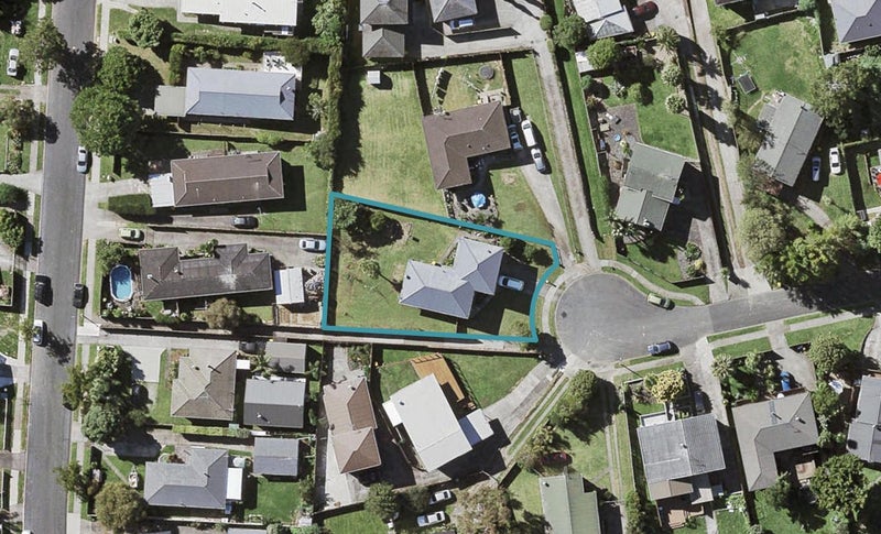 18 Beldon Place, Pakuranga Heights, Auckland - Carousel 1