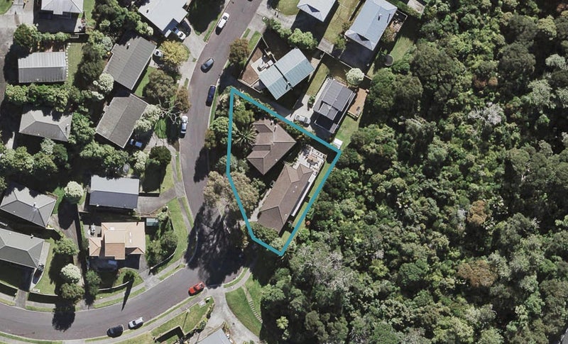 2/32 Witheford Drive, Bayview, Auckland - Carousel 1