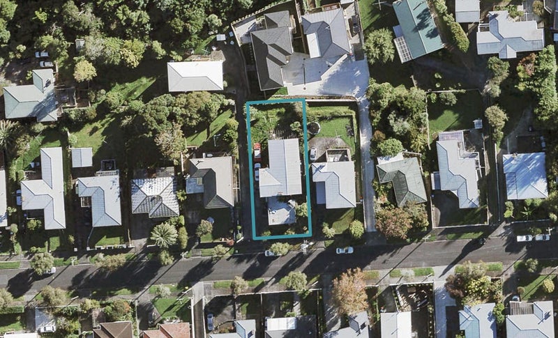 14 Peter Buck Road, New Windsor, Auckland - Carousel 1