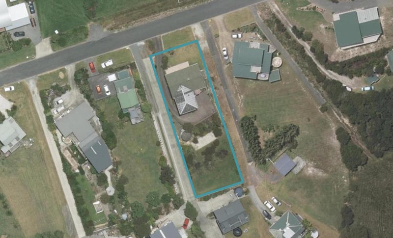 58 Cullen Street, Mangawhai Heads, Mangawhai - Carousel 1