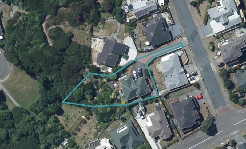 5 Dornoch Place, Papakowhai, Porirua - Carousel 1