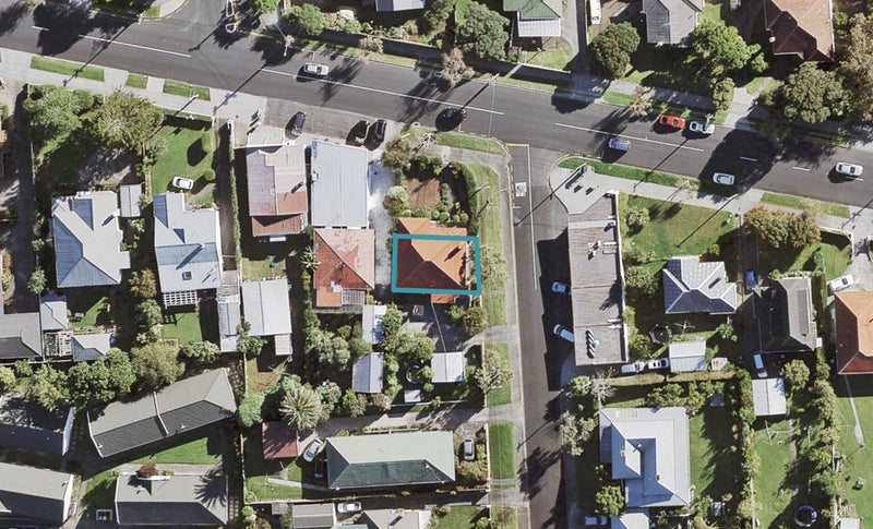 1B Bentleigh Avenue, New Windsor, Auckland - Carousel 1