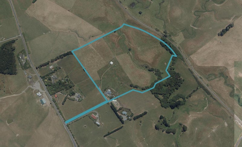 780 Halcombe Road, Halcombe, Halcombe - Carousel 1