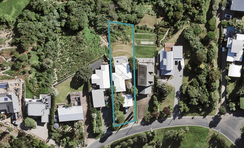 466 Sea View Road, Onetangi, Waiheke Island - Carousel 1