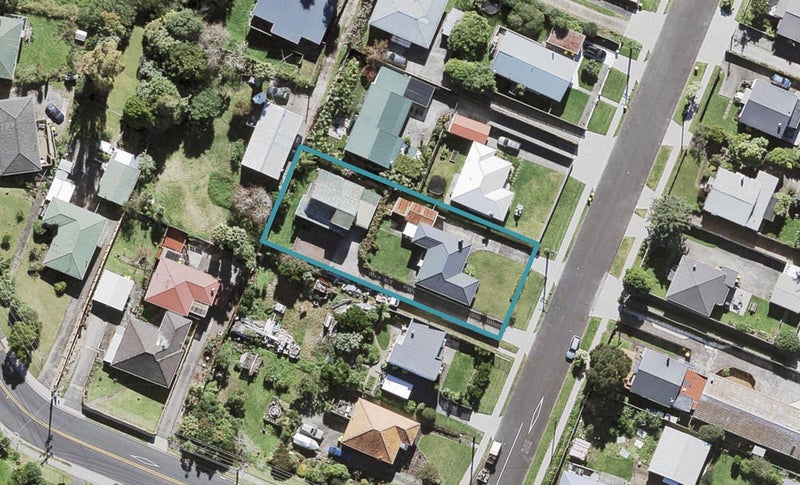 1/6 Copley Street, New Lynn, Auckland - Carousel 1