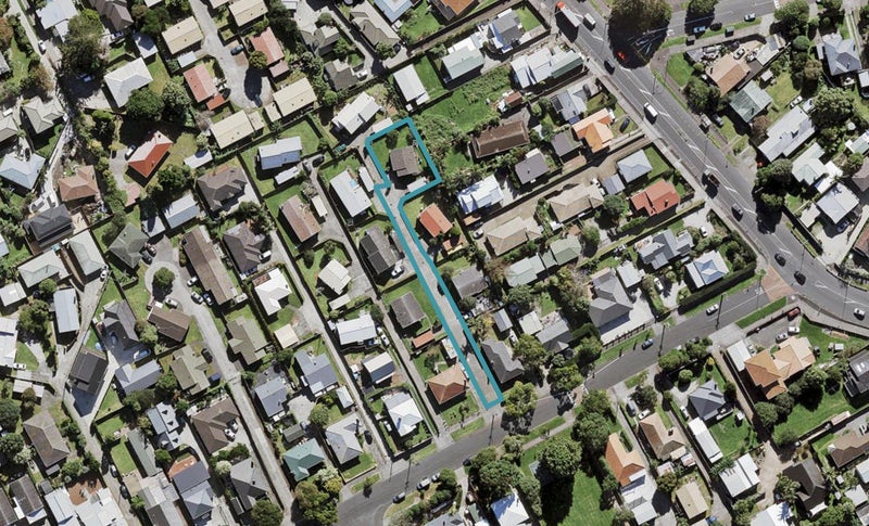9D Canal Road, Avondale, Auckland - Carousel 1