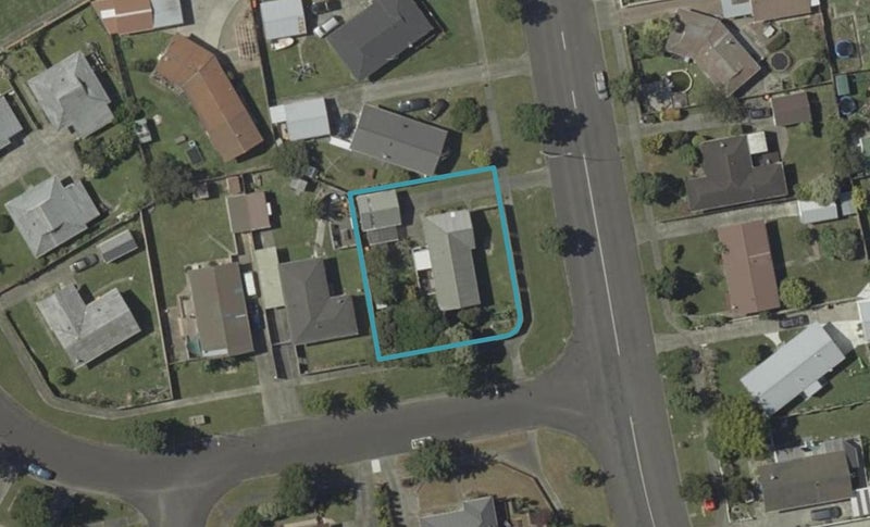 42 Amberley Avenue, Westbrook, Palmerston North - Carousel 1