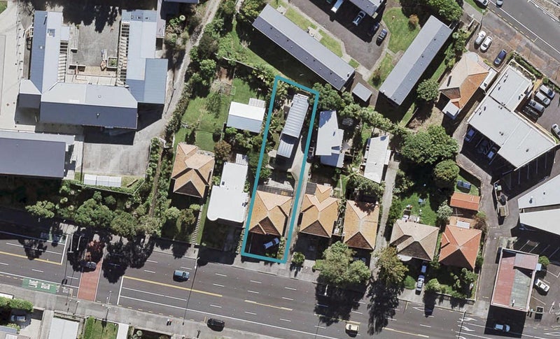 2/633 Great North Road, Grey Lynn, Auckland - Carousel 1