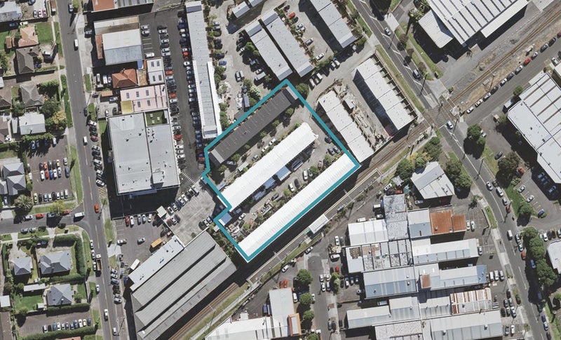 2/99 Mays Road, Te Papapa, Auckland - Carousel 1