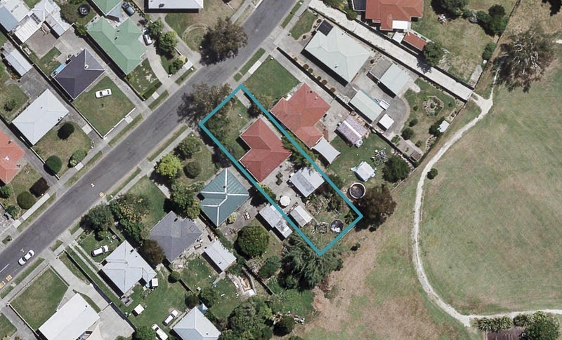 40 Bright Crescent, Maraenui, Napier - Carousel 1