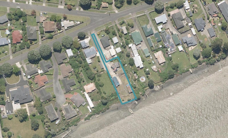 19B Balgownie Avenue, Gonville, Whanganui - Carousel 1
