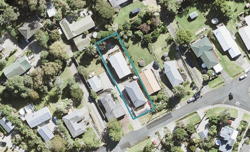 1/27 Cedar Terrace, Stanmore Bay, Whangaparāoa - Carousel 1