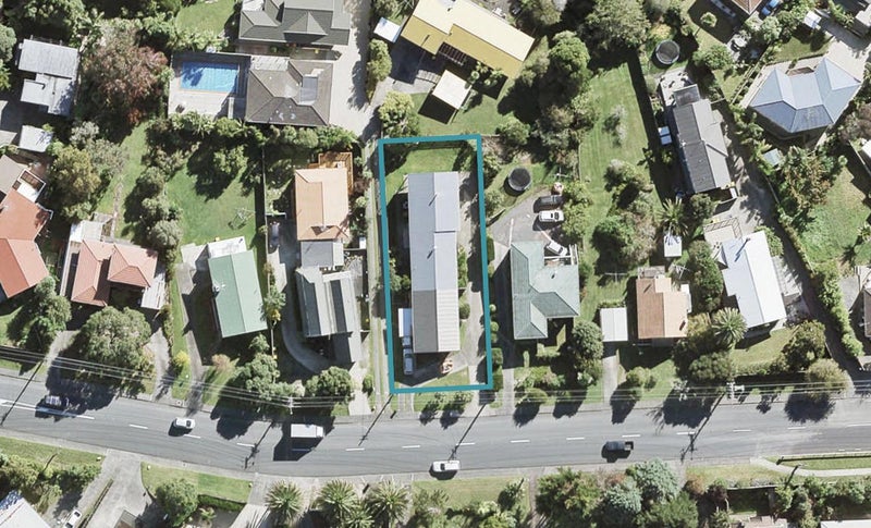 2/12 Firth Road, Torbay, Auckland - Carousel 1