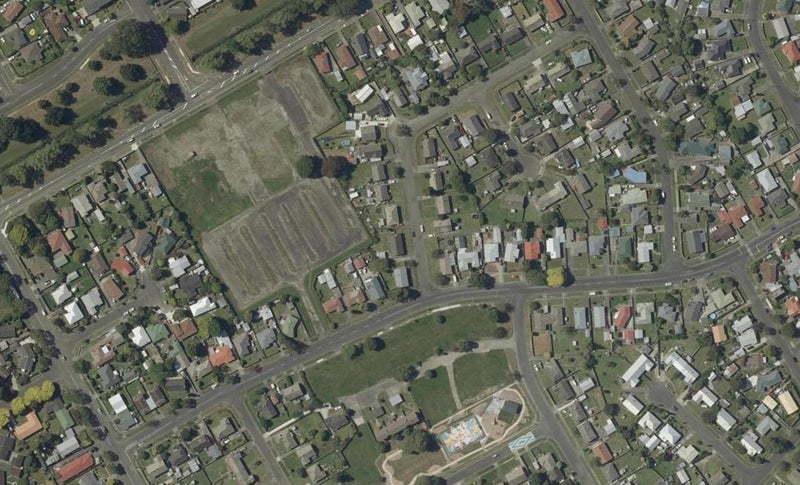 32 Drake Street, Awapuni, Palmerston North - Carousel 1