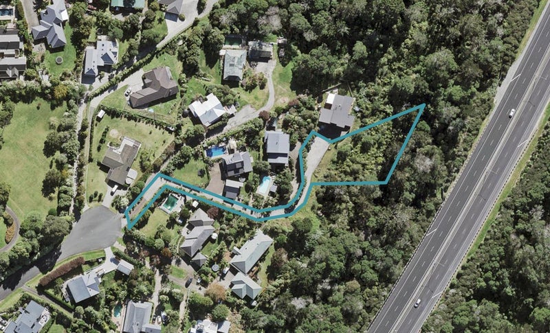 13C Olwyn Place, Greenhithe, Auckland - Carousel 1