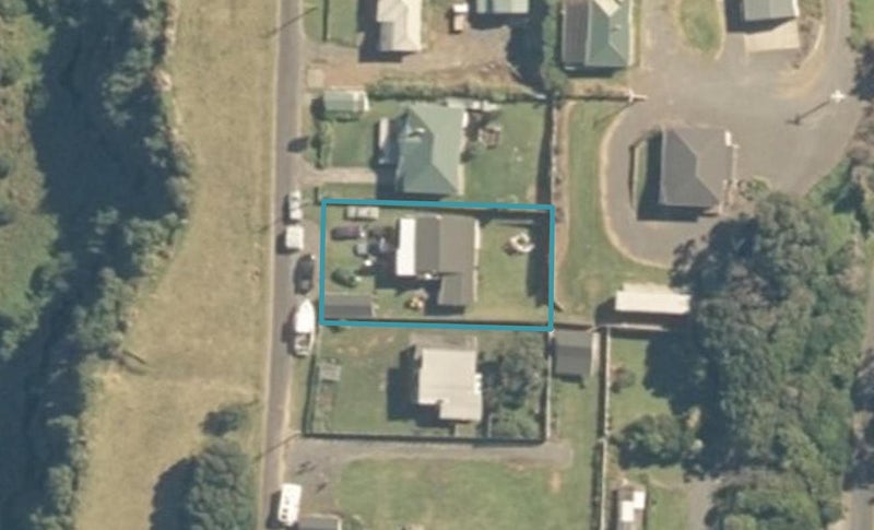 49 Aria Terrace, Mōkau - Carousel 1