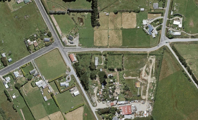 211 Avon Road, Clifton, Invercargill - Carousel 1