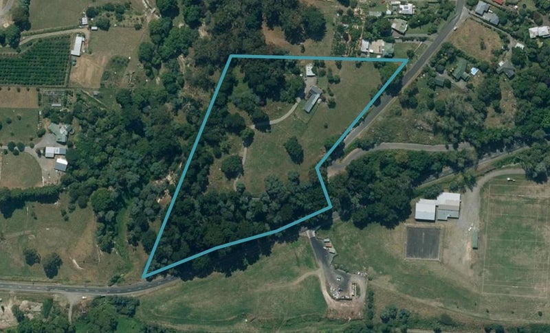 2 Abbotsford Road, Waipawa, Waipawa - Carousel 1