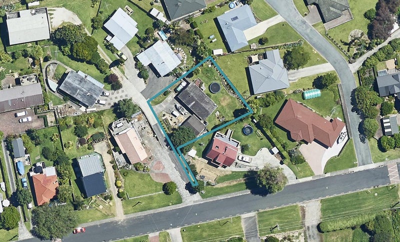 45 Sutherland Road, Brookfield, Tauranga - Carousel 1