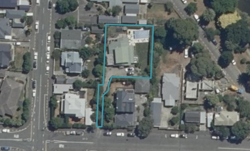 361 Hardy Street, Nelson, Nelson - Carousel 1