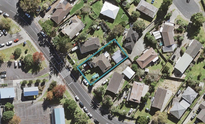 63 Bayview Road, Bayview, Auckland - Carousel 1