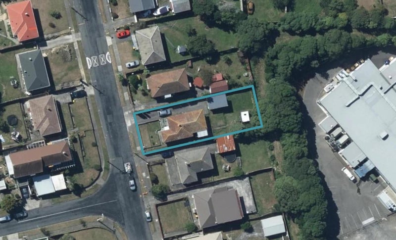 36 Kotuku Street, Elsdon, Porirua - Carousel 1