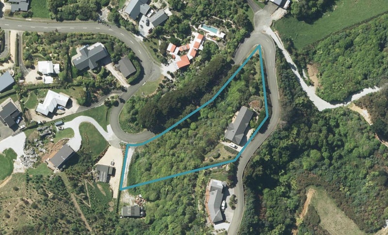 82 Bay Vista Drive, Pohara - Carousel 1