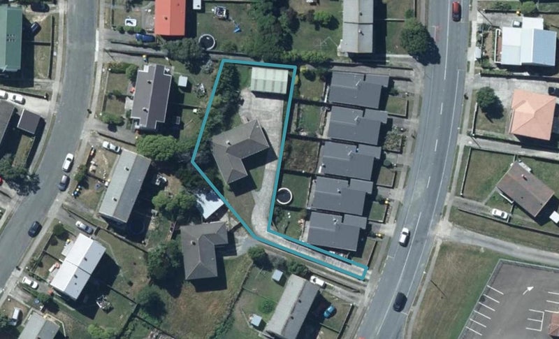 315 Warspite Avenue, Waitangirua, Porirua - Carousel 1