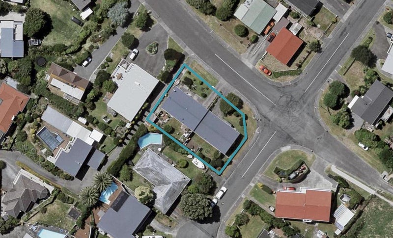 16A Tahi Road, Paraparaumu Beach, Paraparaumu - Carousel 1