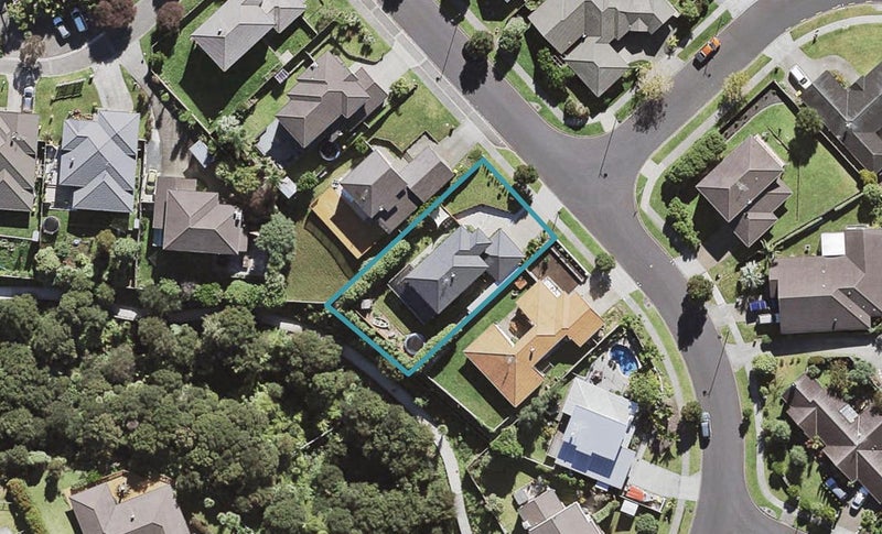 29 William Gamble Drive, Greenhithe, Auckland - Carousel 1