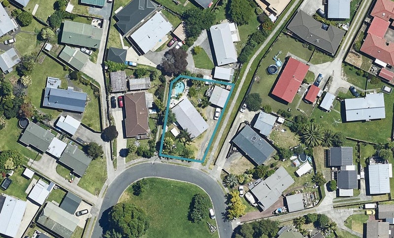 92 Eversham Road, Mount Maunganui, Mount Maunganui - Carousel 1