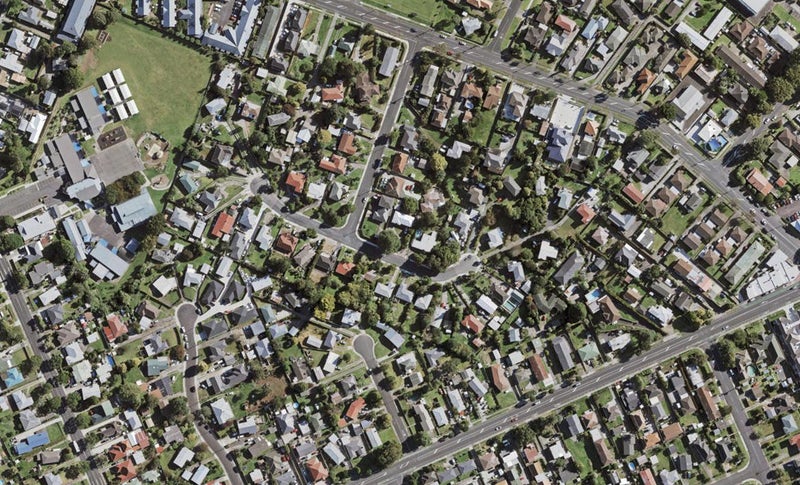 2/15 Dreadon Road, Manurewa, Auckland - Carousel 1