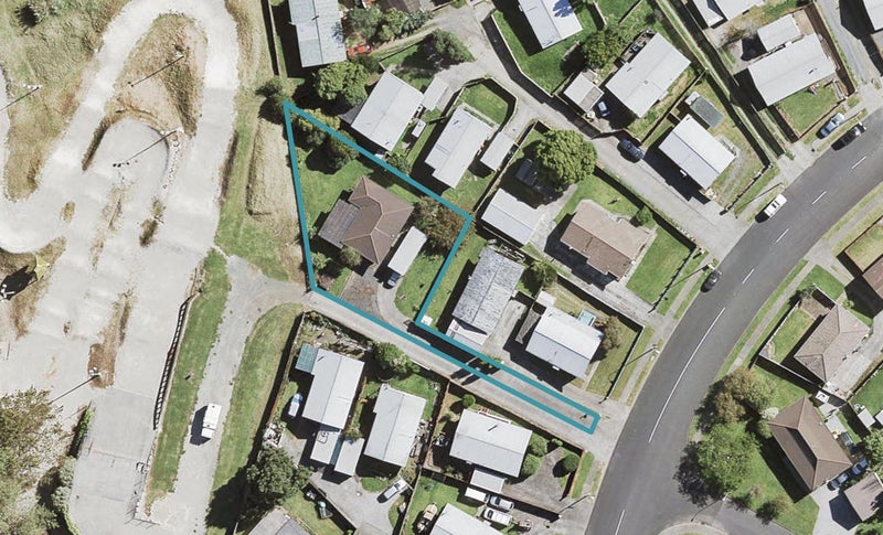 79 Redcrest Avenue, Red Hill, Papakura - Carousel 1