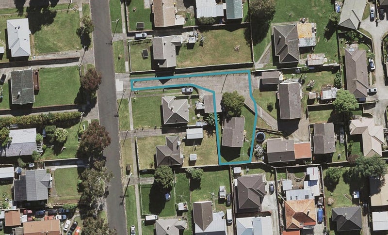 38 Margaret Road, Papatoetoe, Auckland - Carousel 1