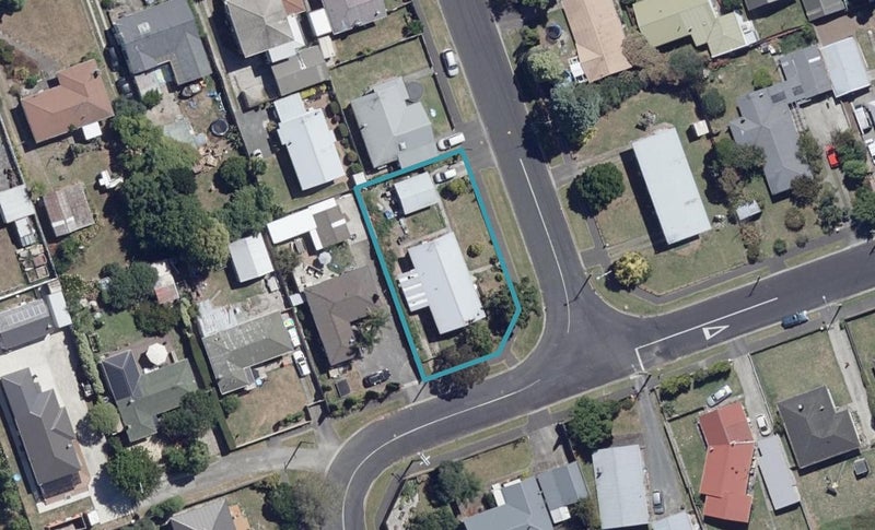 2 St Kilda Place, Fairview Downs, Hamilton - Carousel 1