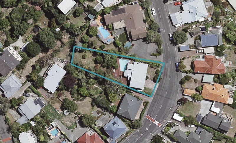 15 Napier Terrace, Hospital Hill, Napier - Carousel 1