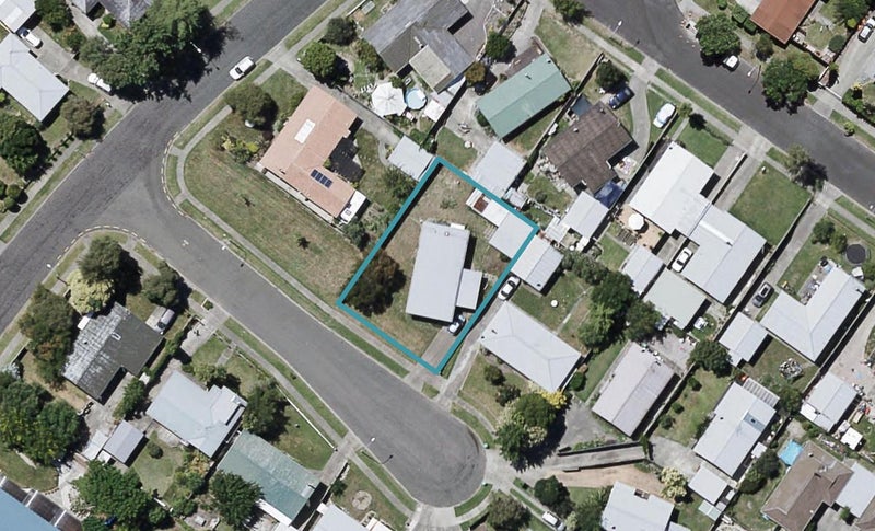 1 Wiltshire Place, Tamatea, Napier - Carousel 1
