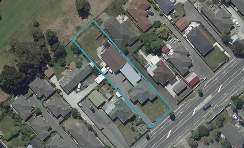 1/235 Wainoni Road, Avondale, Christchurch - Carousel 1