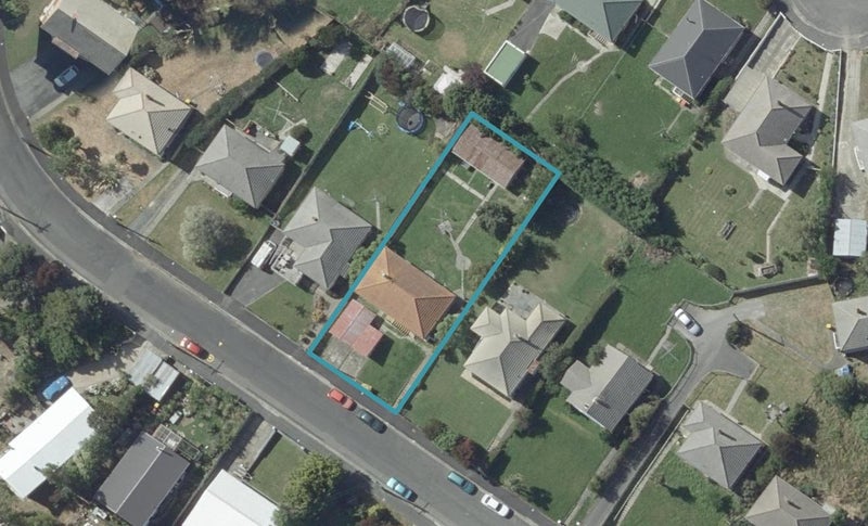 12 Belford Street, Waverley, Dunedin - Carousel 1
