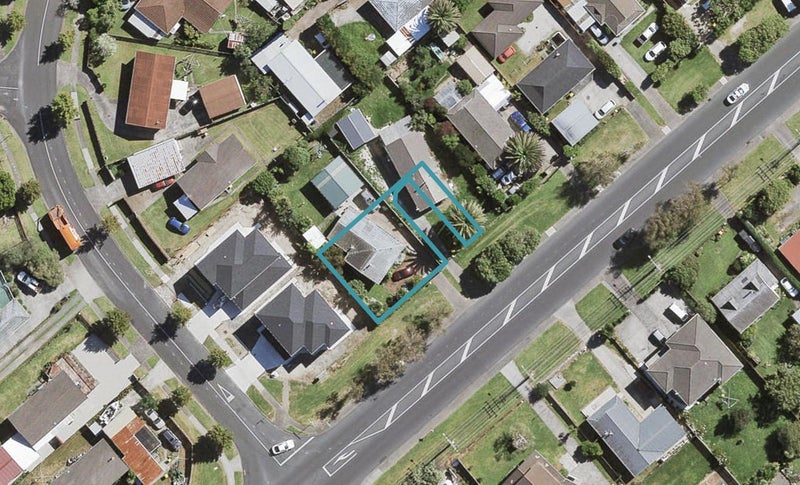 2/323 Swanson Road, Ranui, Auckland - Carousel 1